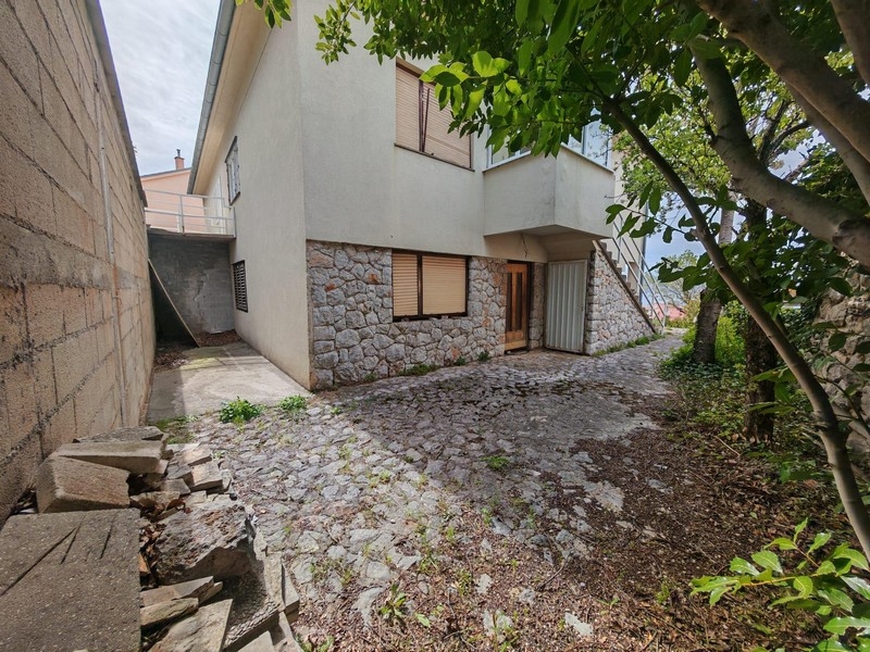 Strefa wejściowa domu H3893.