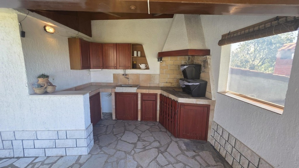 Letnia kuchnia w domu