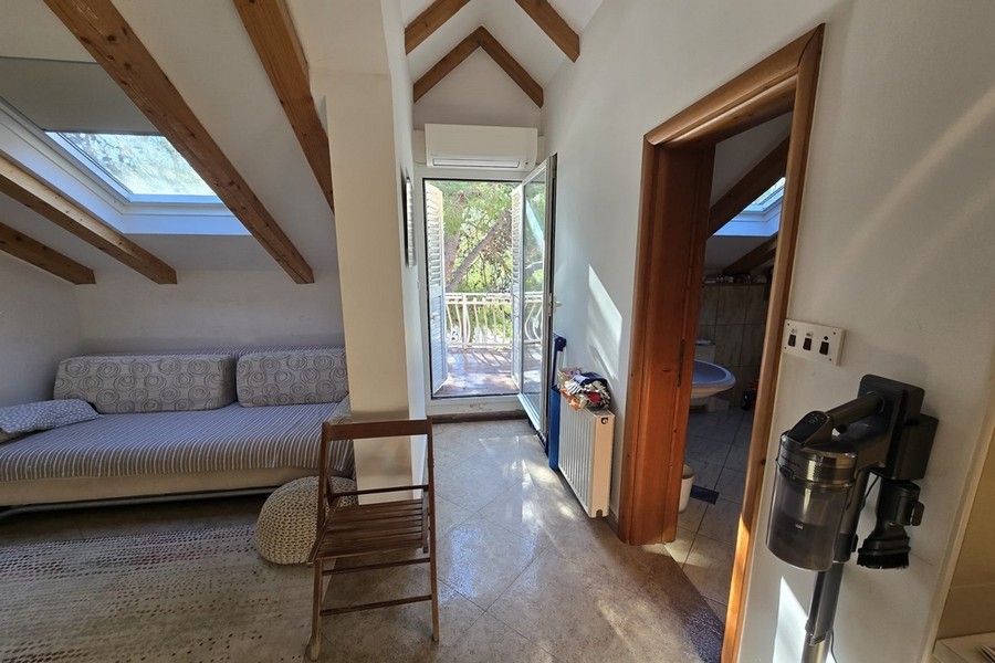 Poddasze z częścią dzienną i wyjściem na balkon