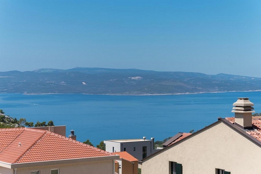 Widok na morze na chorwackie wybrzeże