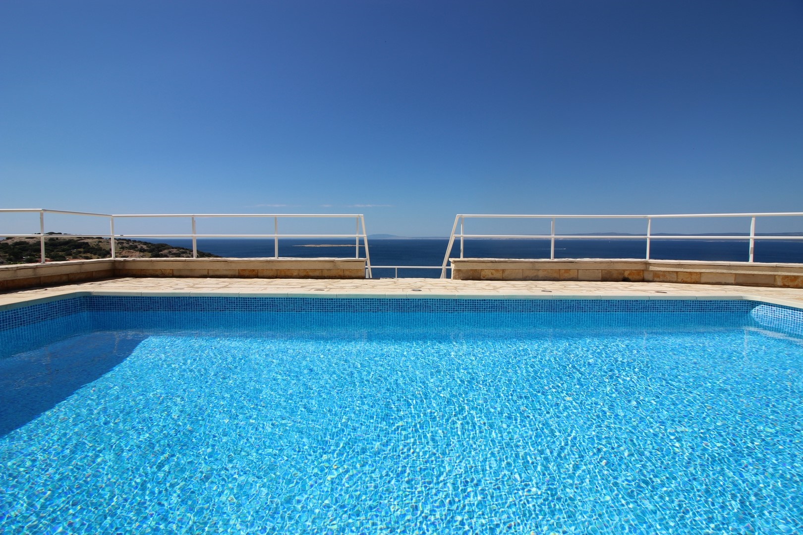 Nieruchomości w Chorwacji - kup willę na wyspie Krk.