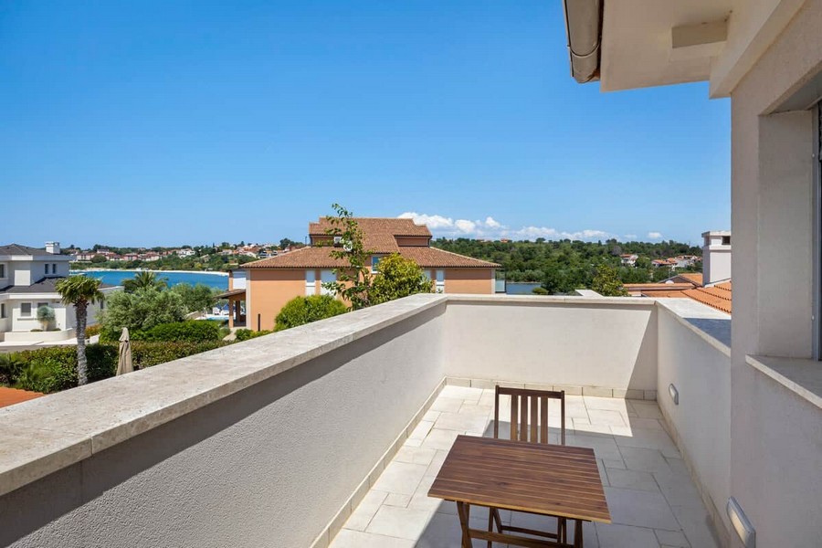 Balkon z widokiem na morze