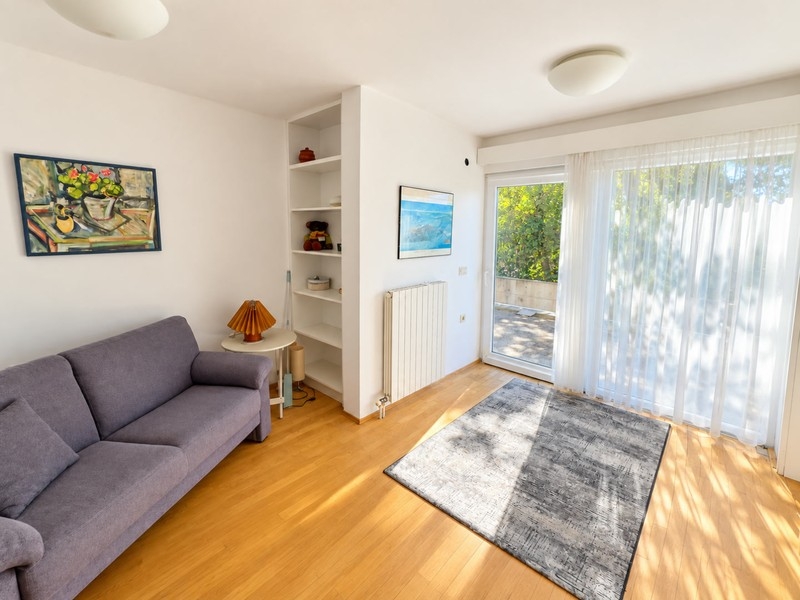 Pokój dzienny apartamentu na parterze