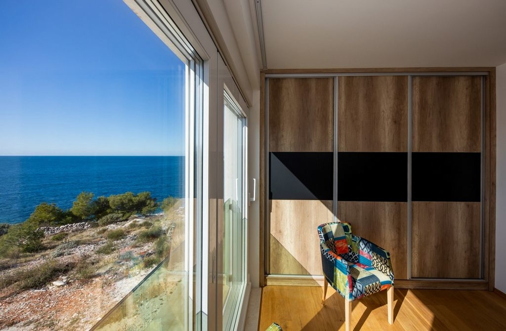 Kup willę blisko morza w Chorwacji - Panorama Harcerska.