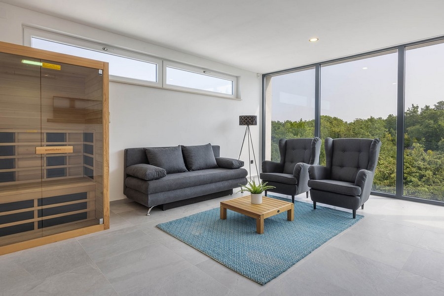 Na sprzedaż nowoczesna willa z widokiem na morze na Krku.