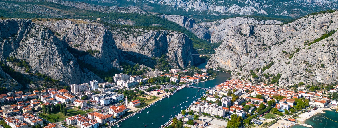 Nieruchomości Omis, Chorwacja - Panorama Scouting.