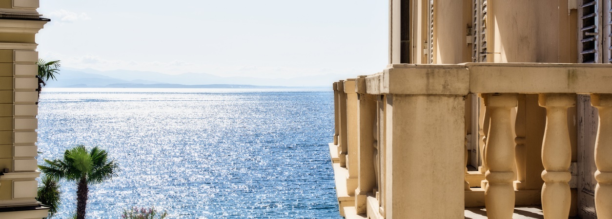 Nieruchomości Opatija - Panorama Scouting